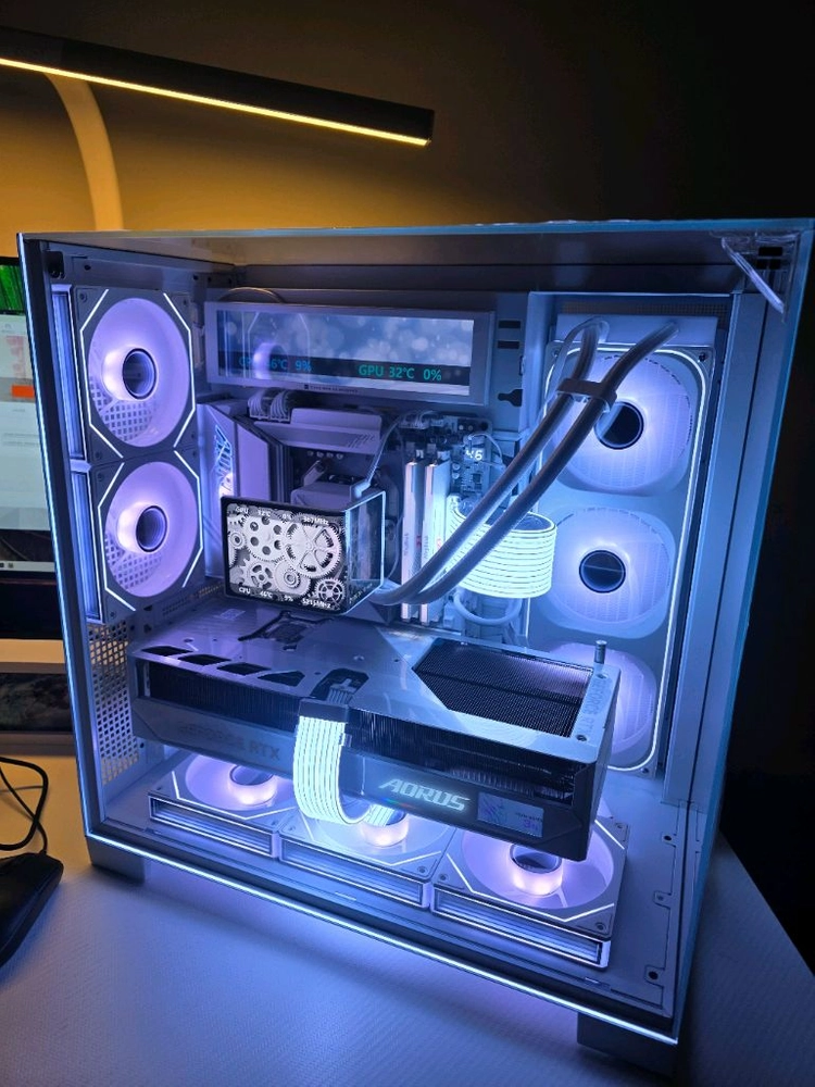 라이젠9 9950X3D RTX5090 어로스마스터PC 팝니다 이미지