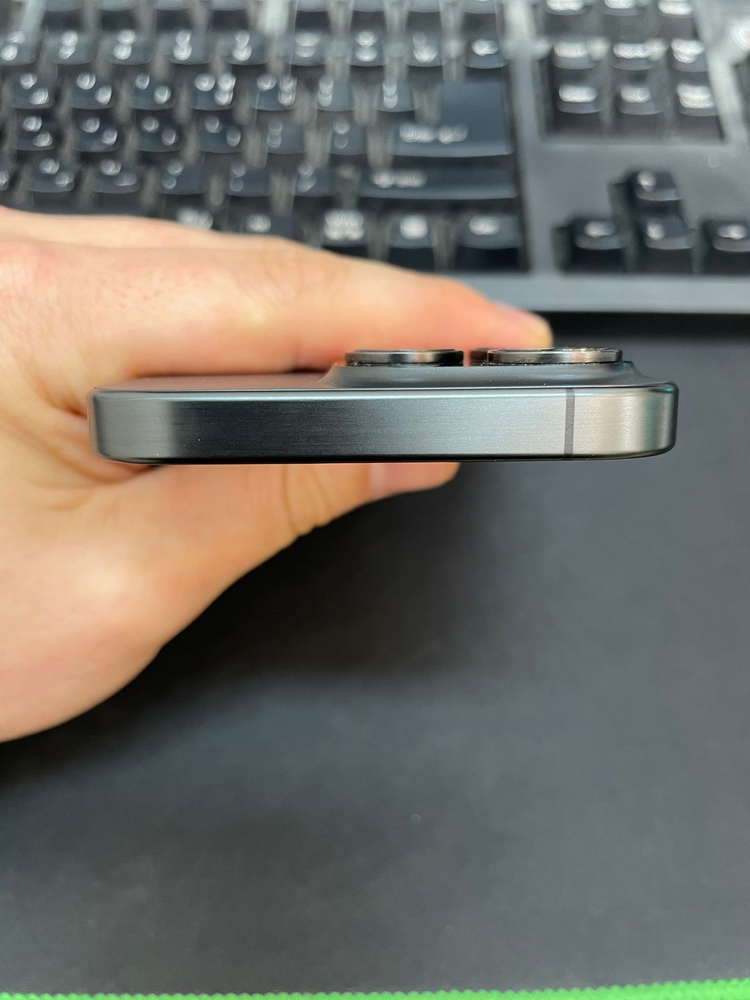 아이폰15프로 블랙 256GB 상태좋은 중고87만팝니다 이미지
