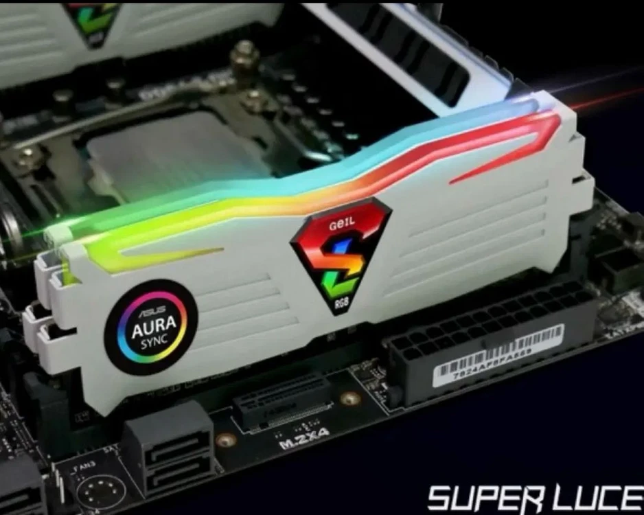 미개봉 튜닝 메모리 Geil DDR4 16GB (8*2) 팝니다. 이미지