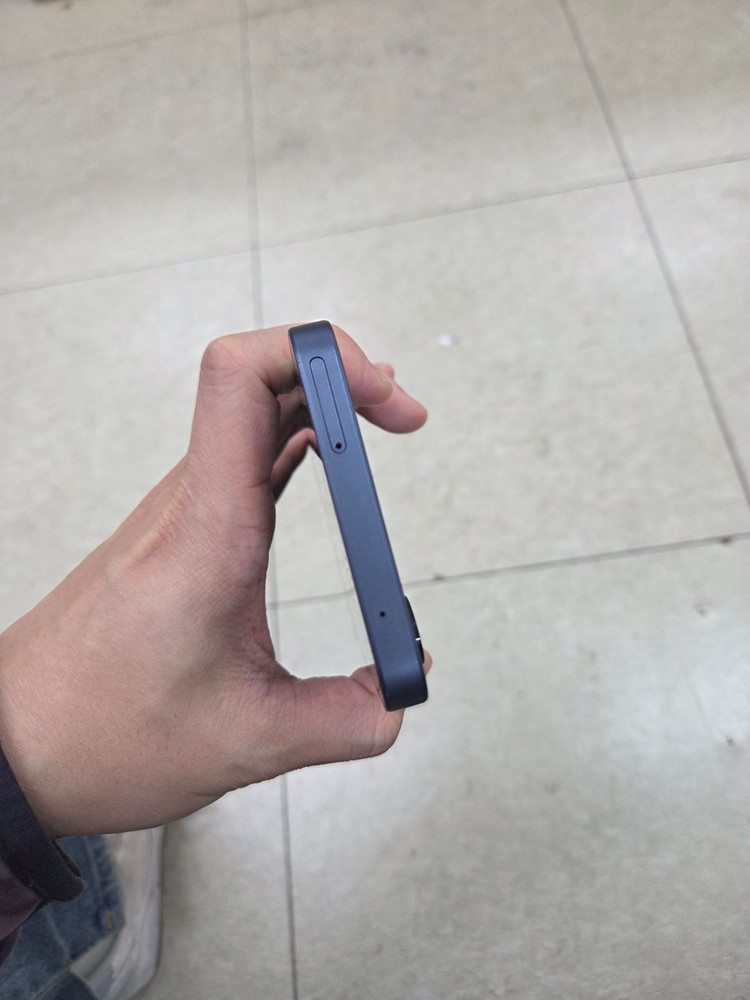 [24만]갤럭시 A35 S급 학생폰 키즈폰 세컨폰 선물폰 이미지