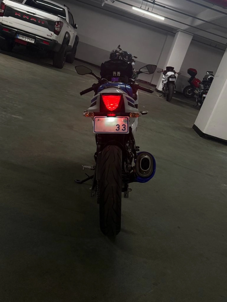 스즈키 Gsx-r125 21년식 판매합니다 이미지