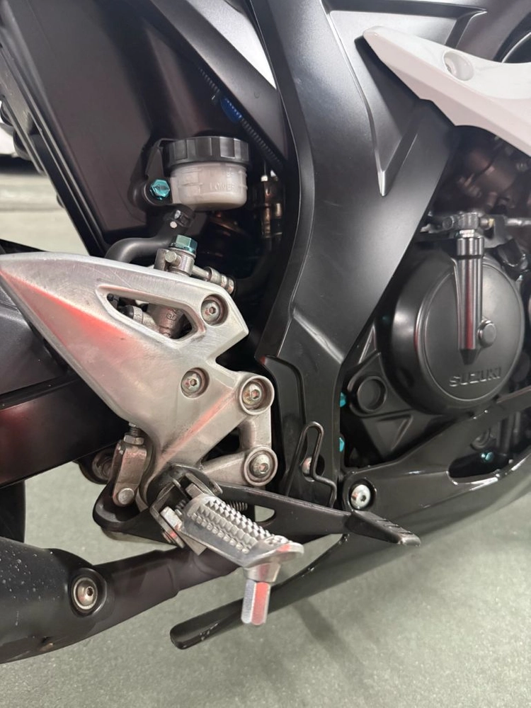 스즈키 Gsx-r125 21년식 판매합니다 이미지
