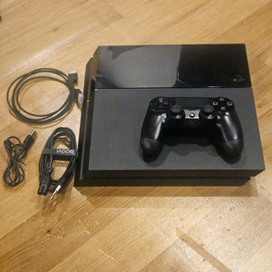 플스4 500GB 블랙 판매합니다. 이미지