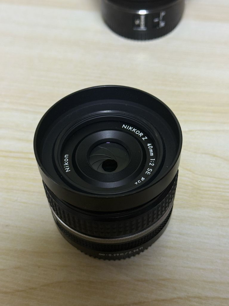 니콘zf 바디 및 40mm f2+24-70 f4 이미지
