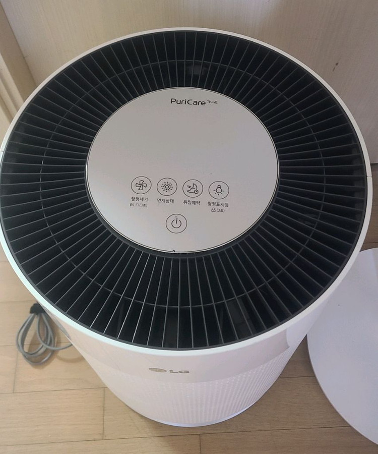 LG 퓨리케어 360 공기청정기. 샤오미 선풍기 이미지