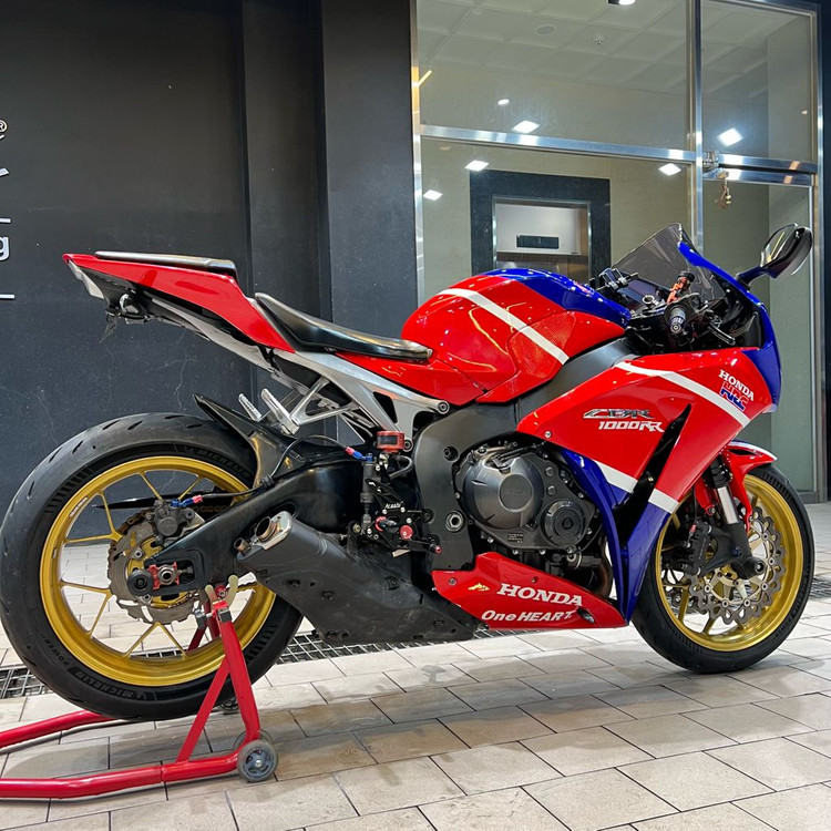 혼다 CBR1000RR 4세대 후기형 [옵션다수/정비완/12년식]대차가능s1000rr야마하r1gsxr1000r10r 이미지