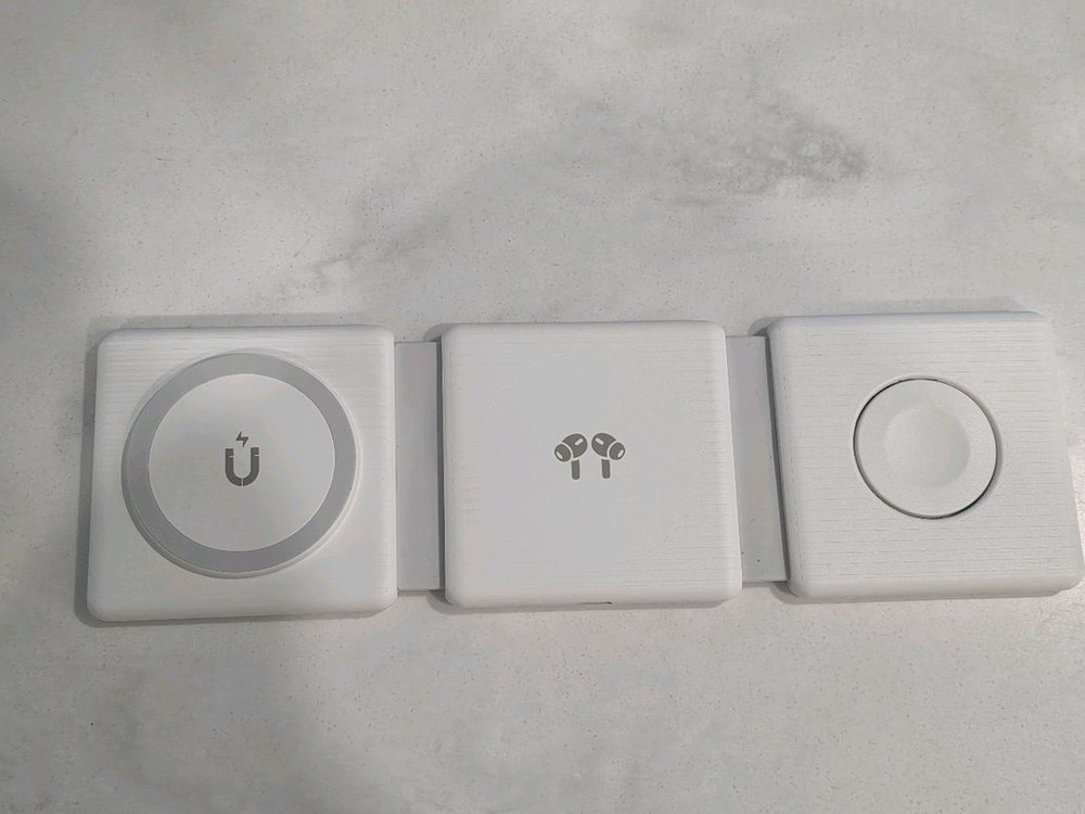 랜스타3in1 애플 맥세이프 무선충전기 이미지