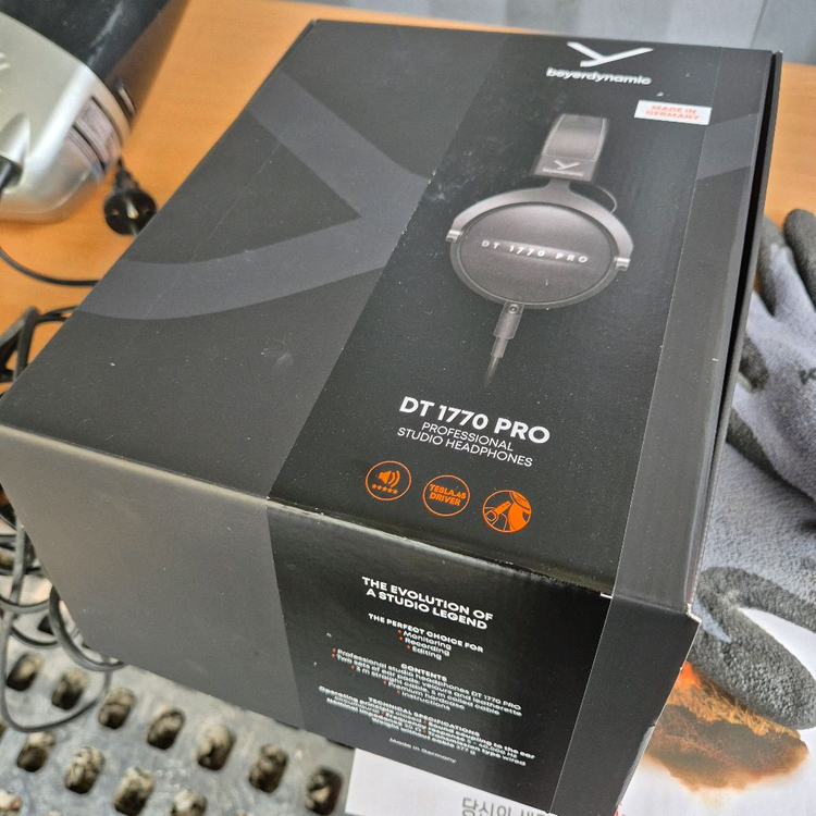 베이어다이나믹 DT1770PRO MK2 헤드폰 이미지