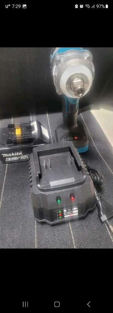 마끼타 oem 임팩드릴 임팩렌치 18V 팝니다 이미지