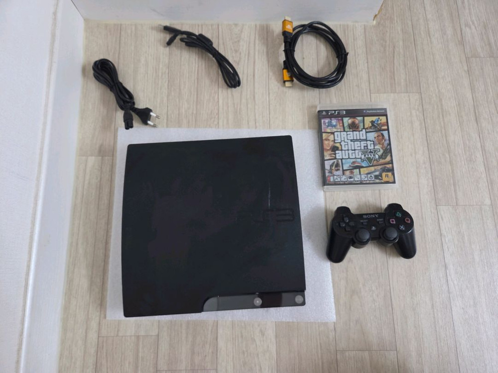중고 소니 플레이스테이션 3(PS3) 2005A 120GB 차콜블랙 팝니다 이미지
