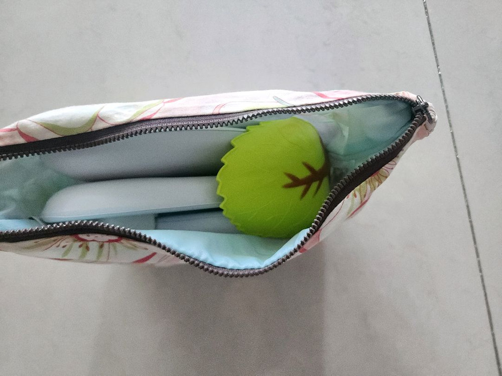 접이식 변기커버ㆍ휴대용 수도꼭지 ㆍ파우치 팔아요 이미지