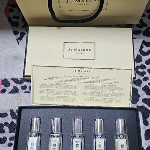 선물용 조말론 컬렉션 미니 9ml 분사식 향수 5개 세트 미개봉 새상품 쇼핑백 이미지