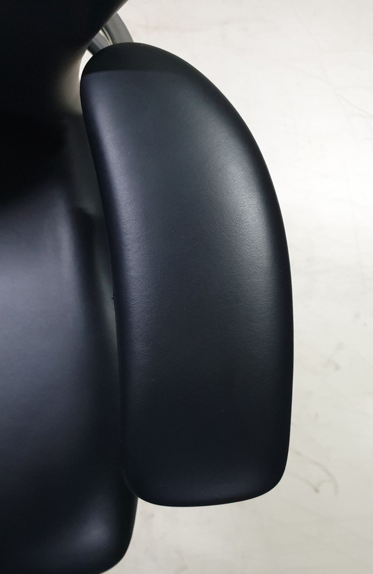 휴먼스케일 프리덤 태스크 가죽 의자 (Humanscale Freedom Task Leather Chair) 이미지