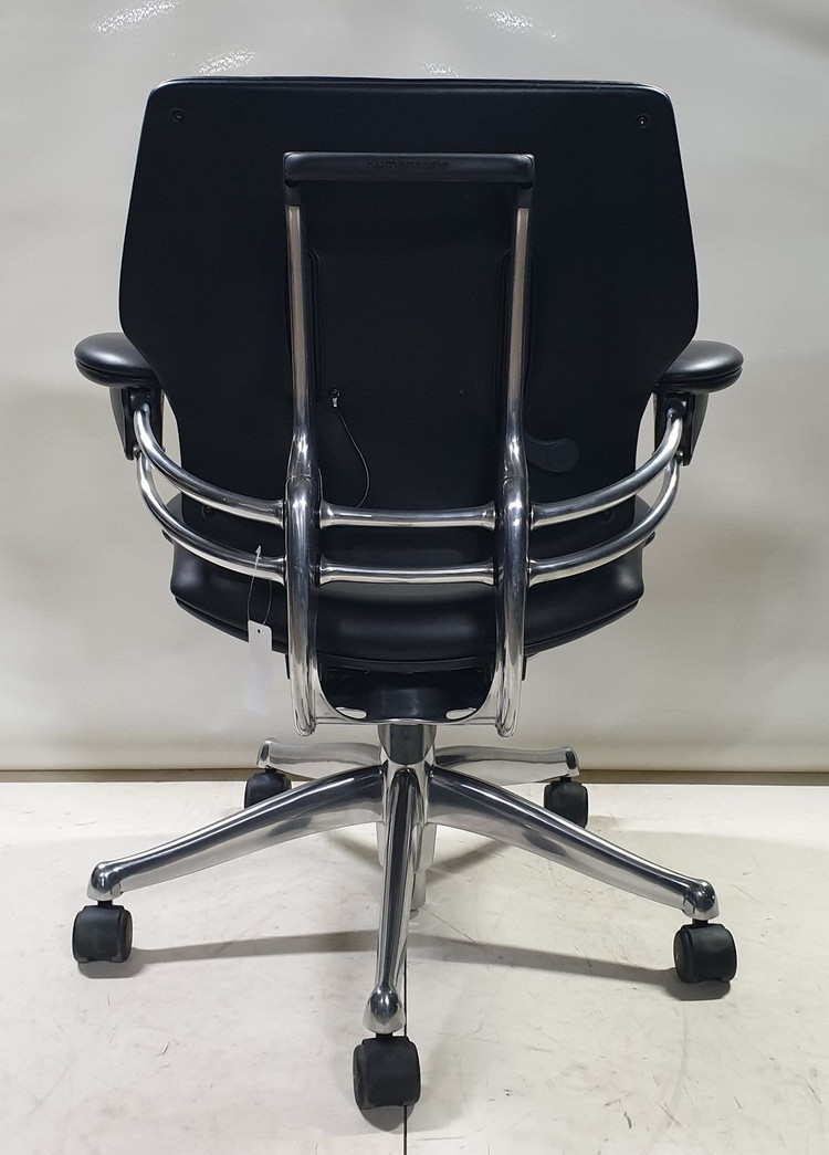 휴먼스케일 프리덤 태스크 가죽 의자 (Humanscale Freedom Task Leather Chair) 이미지
