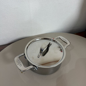올클래드 미니 더치 오븐 1/2쿼트 냄비 이미지