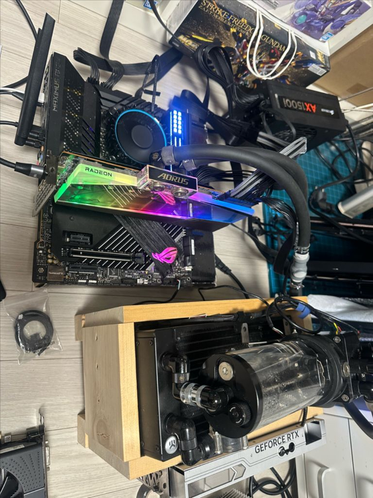13600k+asus z690apex(22년)+커세어ddr5 32g 이미지