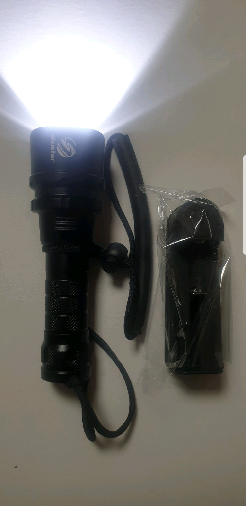 방수랜턴(충전지2알 포함).방수손전등.다이빙 랜턴 이미지