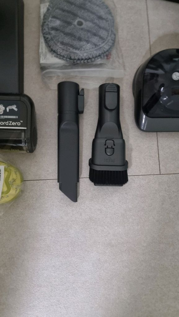 LG 코드제로 A9S 무선청소기 물걸레키트 포함 이미지