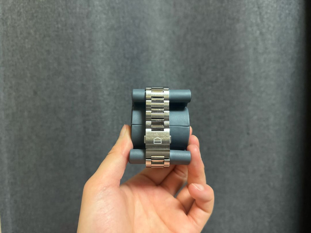태그호이어 까레라 칼리버5 데이데이트 오토매틱 41mm 블랙 판매합니다 : ) 이미지