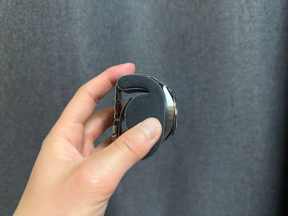 태그호이어 까레라 칼리버5 데이데이트 오토매틱 41mm 블랙 판매합니다 : ) 이미지