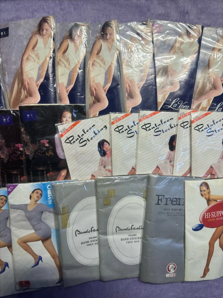 국산 빈티지 고탄력 밴드 팬티 스타킹 30족 일괄 세트 판매합니다• 브랜드/모델명: 비비안, 비너스, 라보라, 골든 이미지