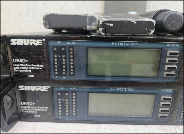 슈어(SHURE) UR4D 중고 무선 마이크 시스템 (H4대역) 이미지