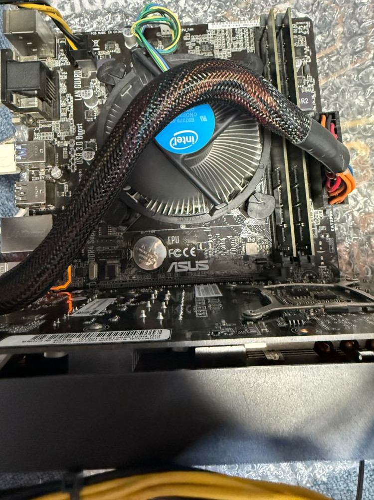 펜티엄 G4400 + H110M-K X 보드셋 이미지