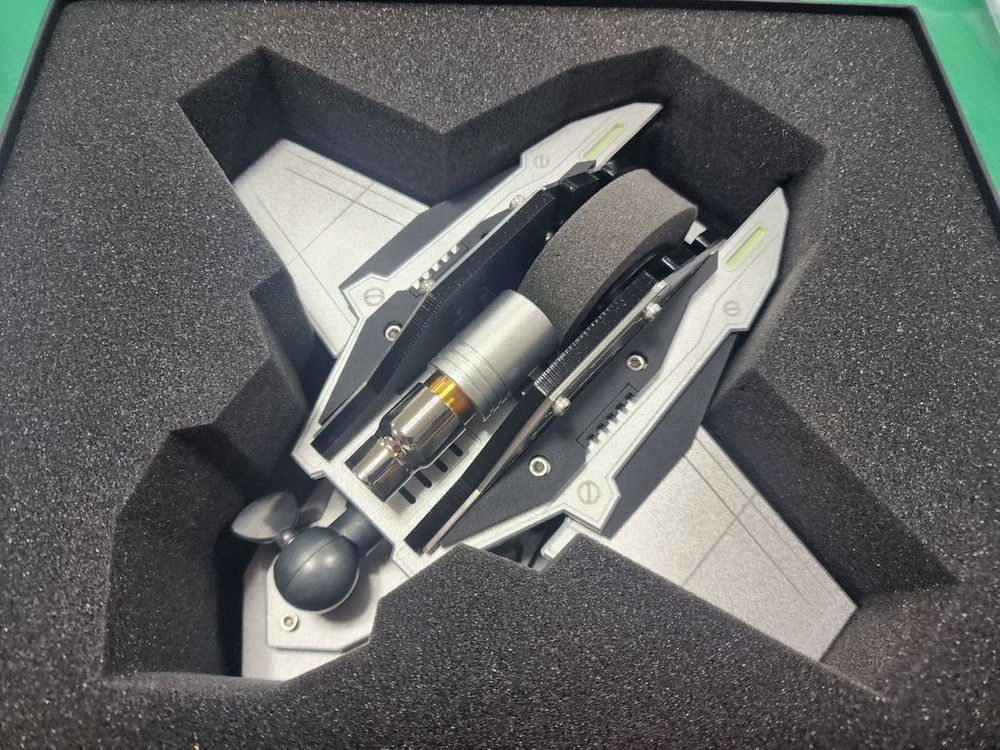 로보토이(Robotoys) 시계거치대 비행선 팝니다 602공작소 이미지