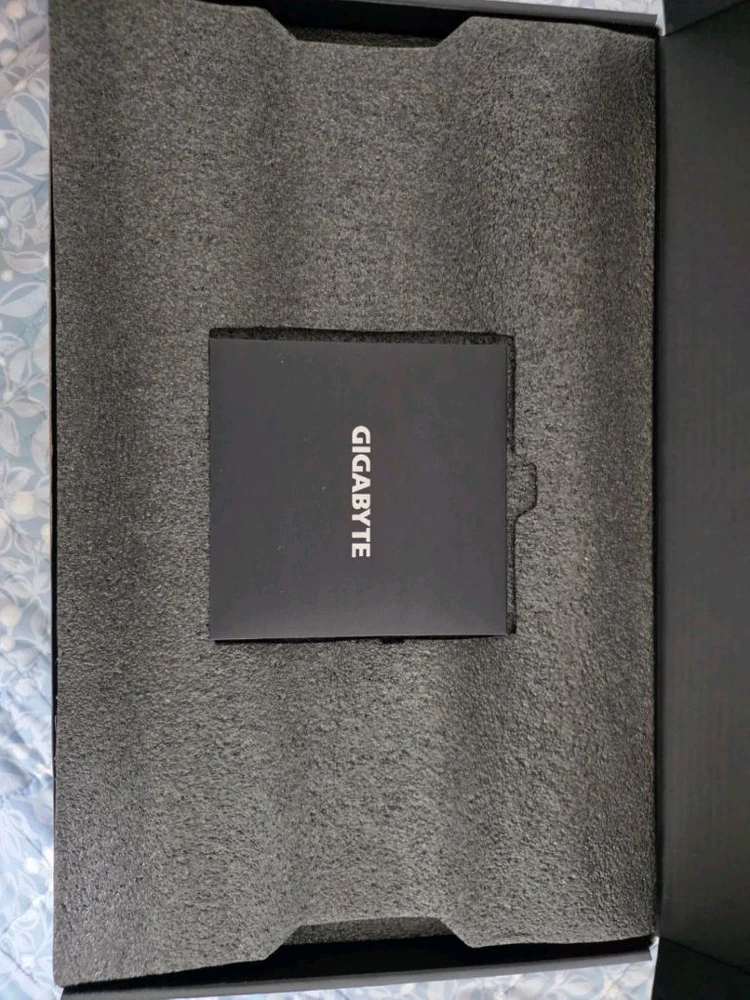 기가바이트 RTX 5080 GAMING OC 16G 그래픽카드 - 안심되는 중고거래