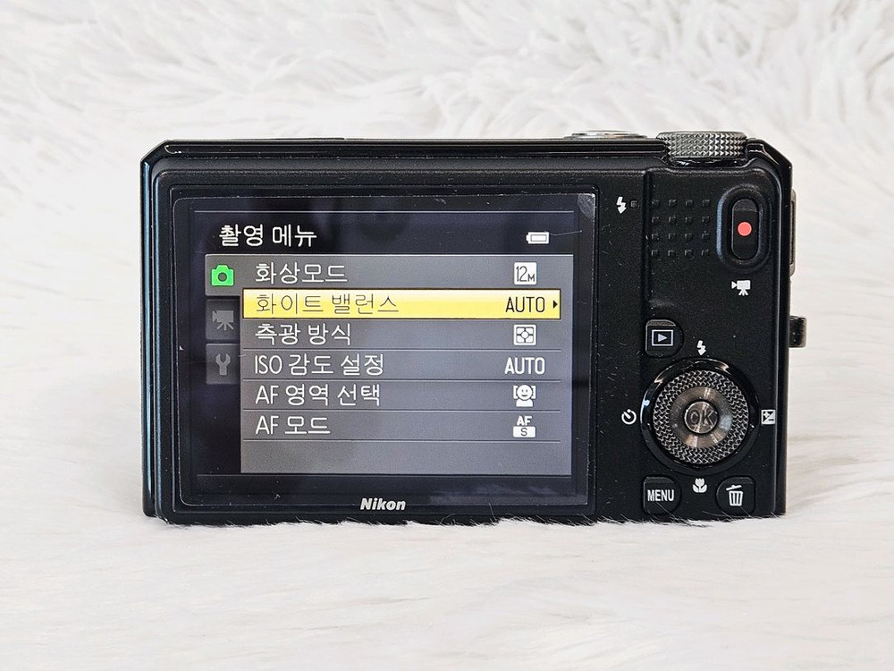 [A급] 니콘 쿨픽스(COOLPIX) S9200 디카, 디지털 카메라 이미지