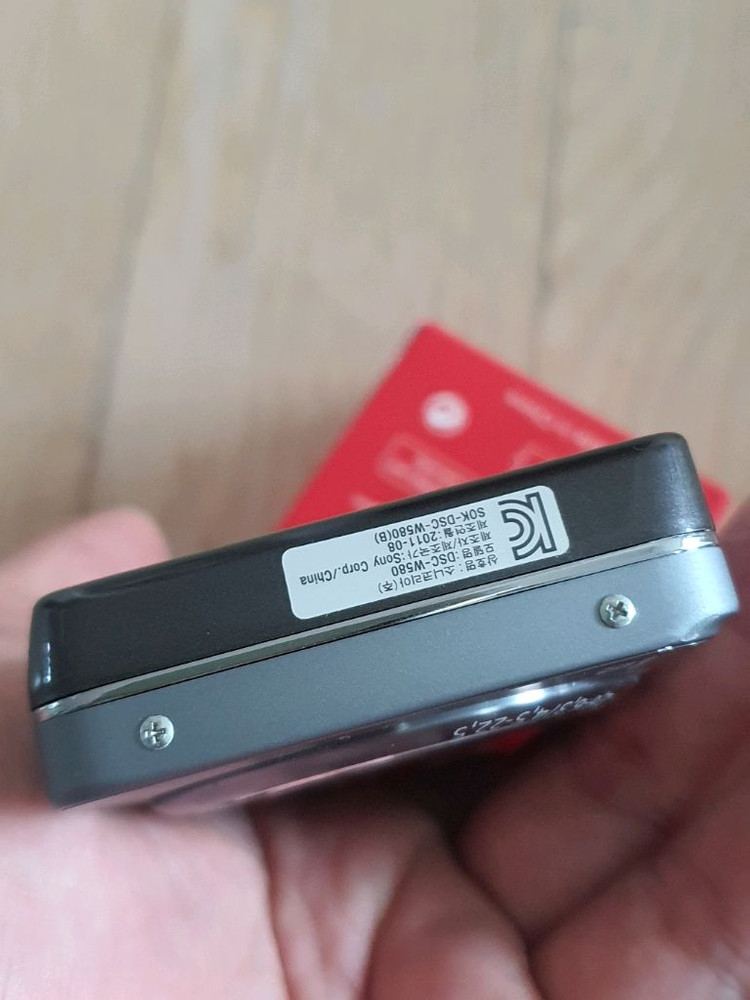 sony 소니 dsc-w580 디카 레트로 감성 소형 디지털카메라 이미지