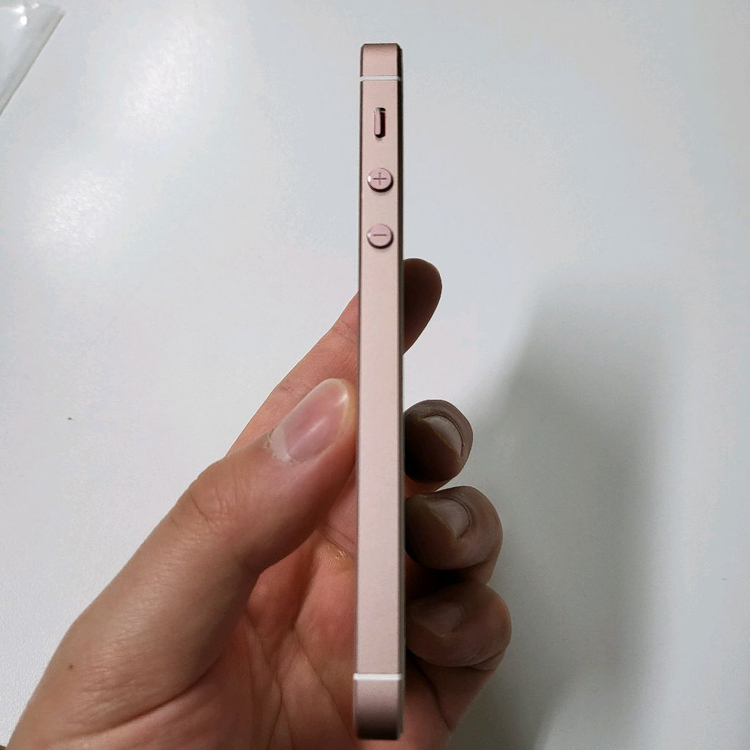 카메라 무음폰 아이폰 SE1 로즈골드 A급 팝니다 이미지