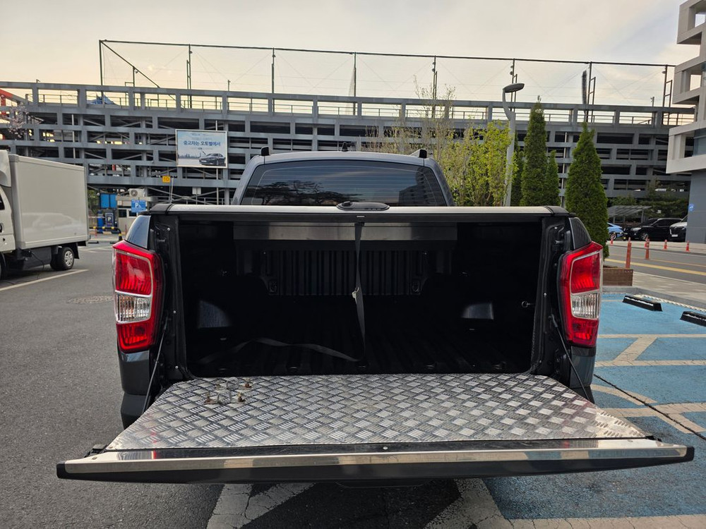 KG 모빌리스 렉스턴 스포츠칸 디젤 2.2 4WD 프로페셔널X(5링크) 이미지