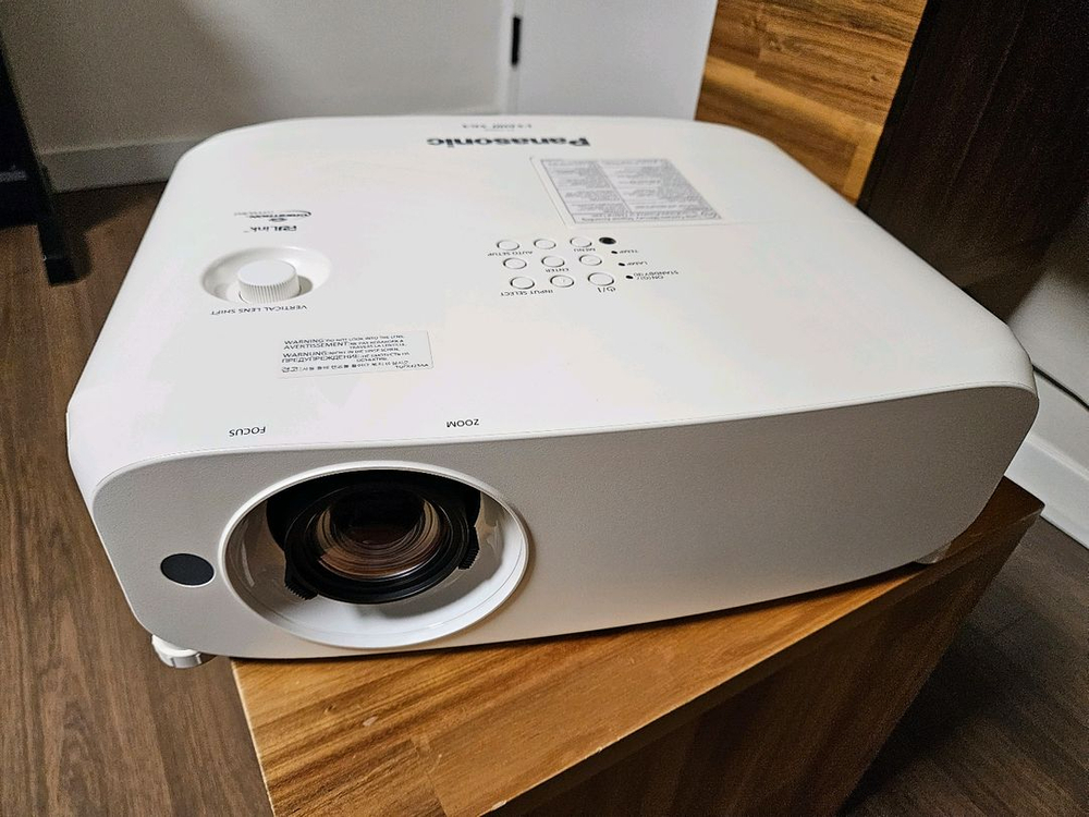 (실사용 6시간) 5500안시 파나소닉 PT VX600 빔프로젝터/빔프로젝트 이미지