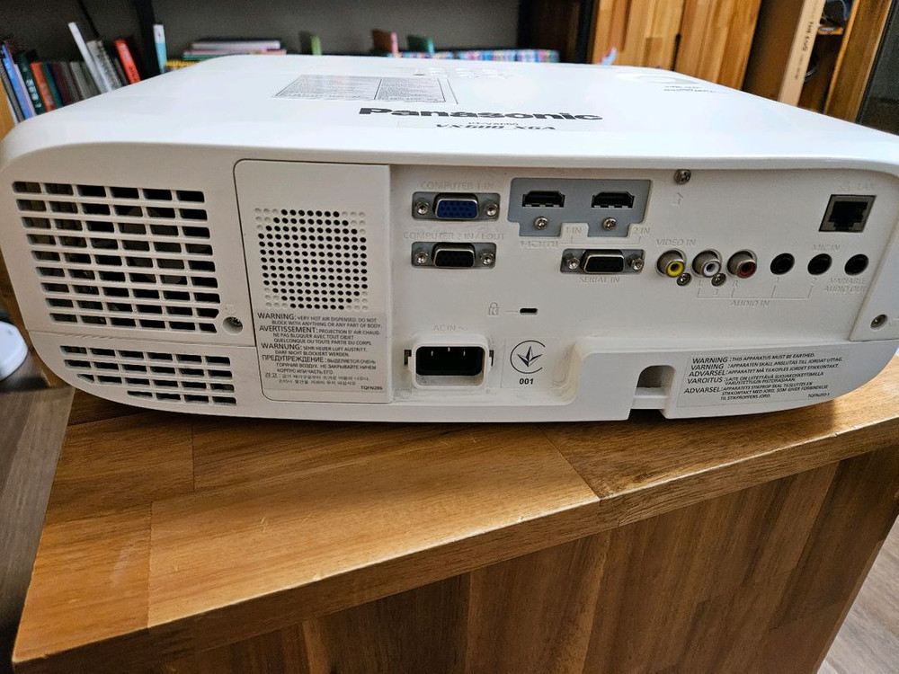 (실사용 6시간) 5500안시 파나소닉 PT VX600 빔프로젝터/빔프로젝트 이미지