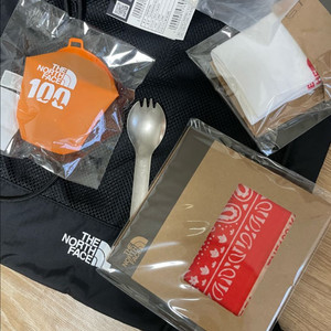 TNF100 바람막이 완주자켓 외 기념품 이미지