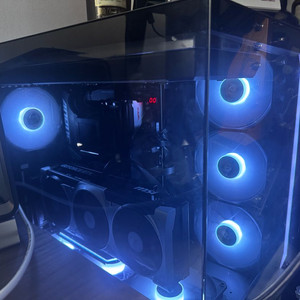 고성능 게이밍pc (9800x3d / 5070ti) 이미지