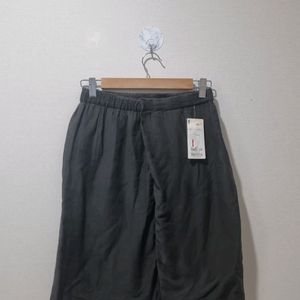 스테판슈나이더 팬츠형 스커트 큐롯팬츠 블랙 새상품 XS 이미지