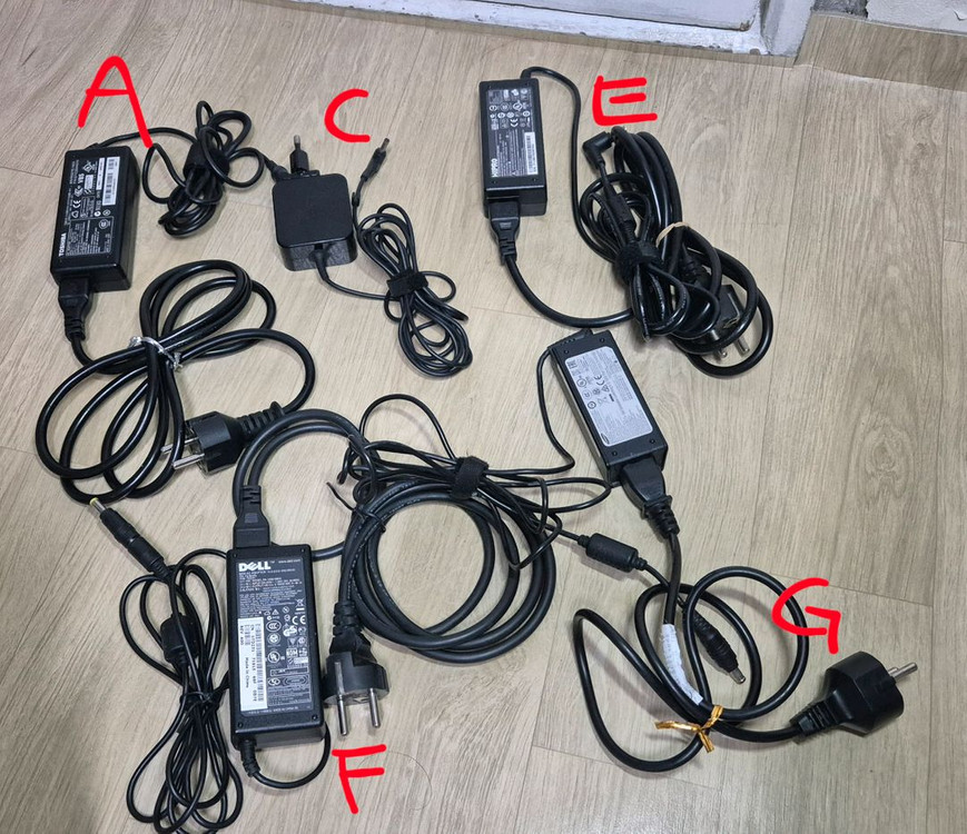 노트북어댑터(15V,19V)-5종 이미지