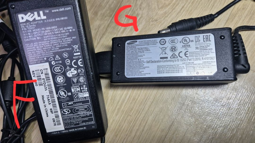 노트북어댑터(15V,19V)-5종 이미지