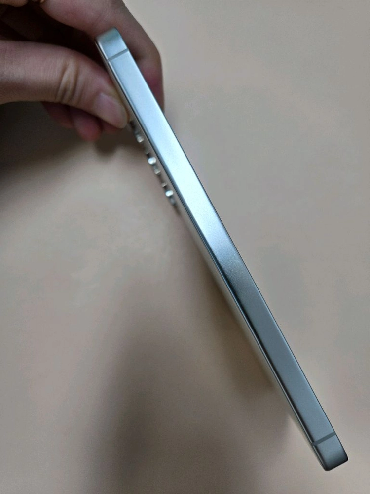 갤럭시S24 256기가 엠버옐로우 이미지