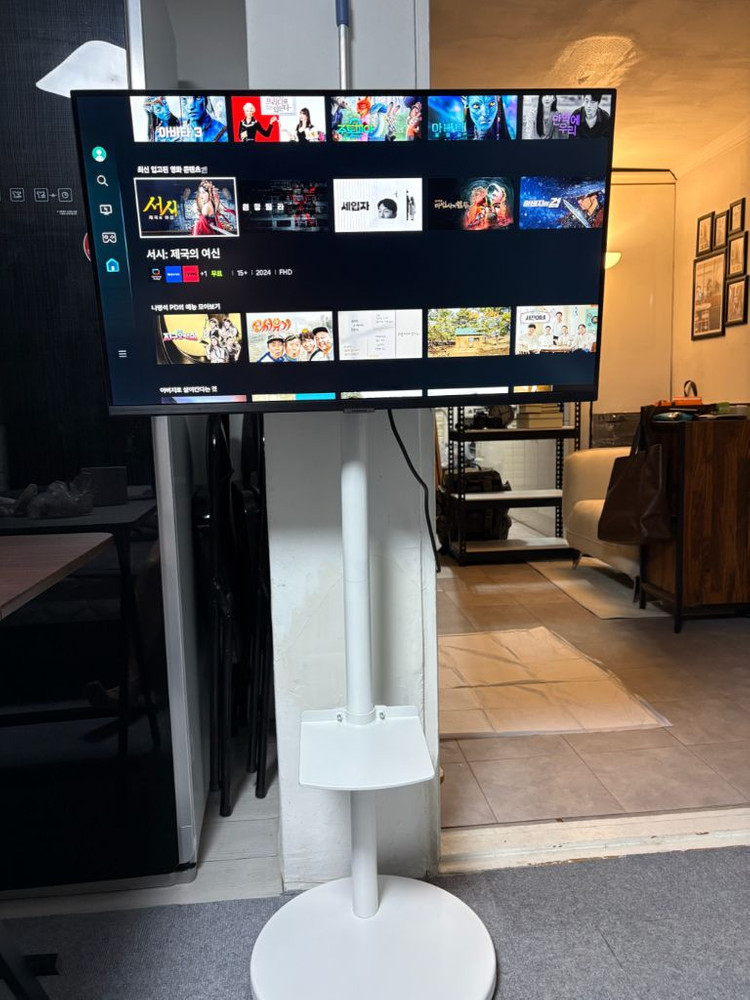 삼성 M5 32인치 무빙스마트TV 이미지