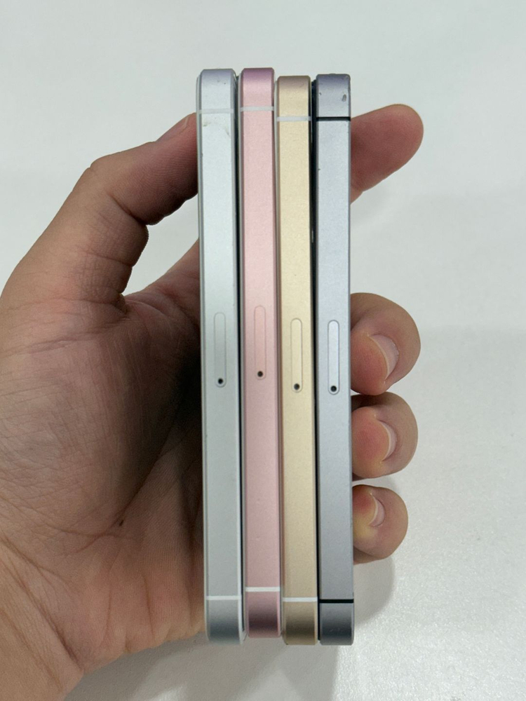 아이폰SE1 32GB 전색상 감성폰 판매합니다! 이미지