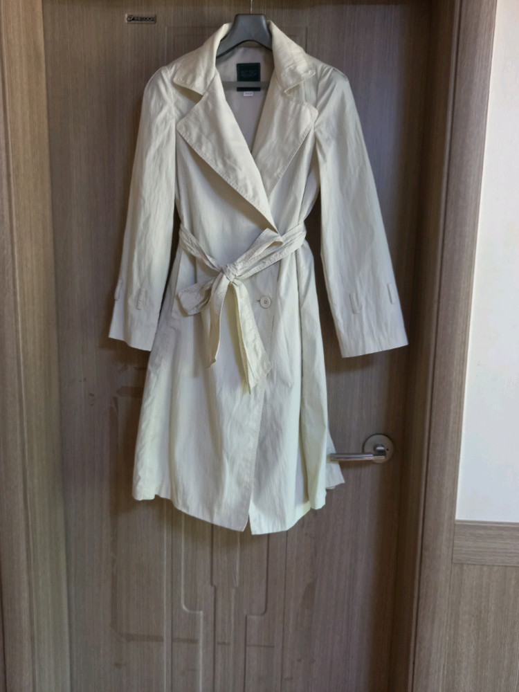 BCBG A라인 트렌치코트 이미지