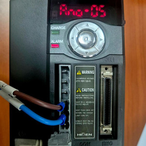 2067 하이젠 서보 모터드라이브 1.0kW 창고재고 정리 미사용 제품 이미지