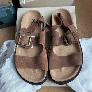 ZARA 자라키즈 여아 샌들 205 ㅡ 택포 2만5천 이미지