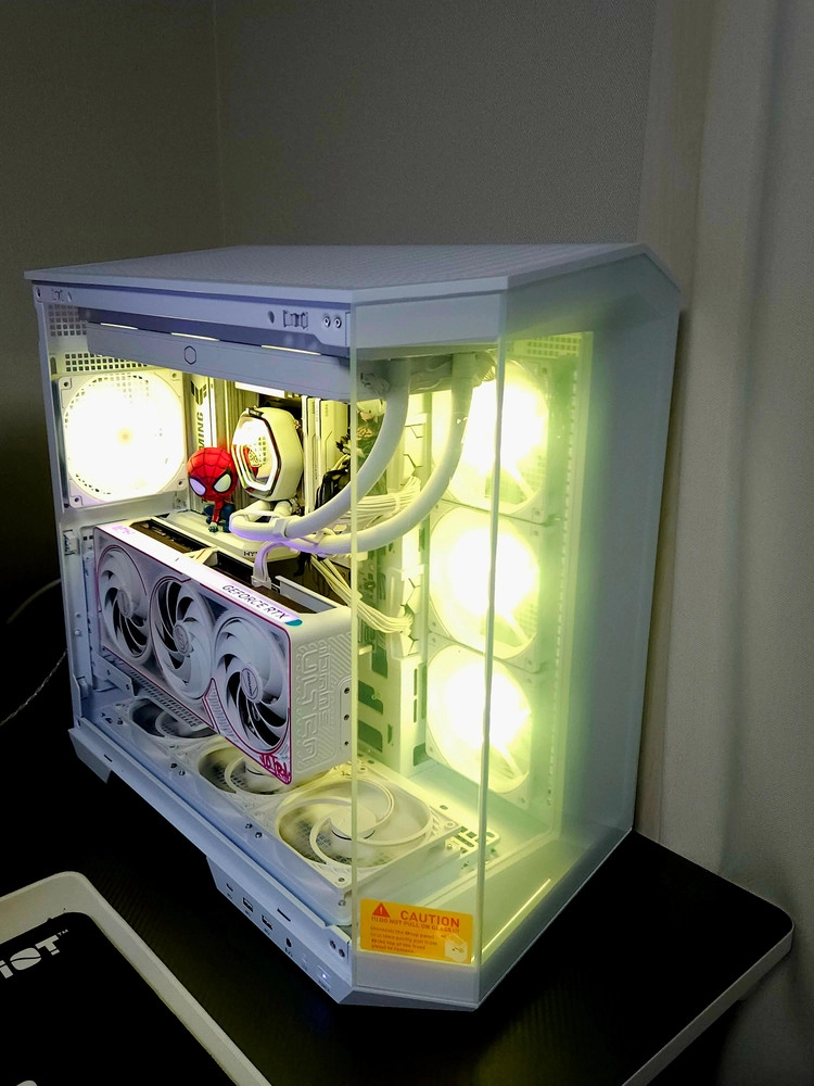 9800x3d , RTX 5080 컴퓨터 이미지