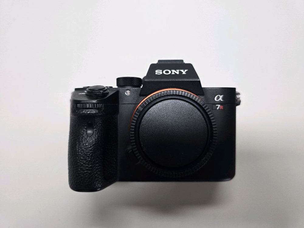 소니 A7R3 카메라 바디 이미지