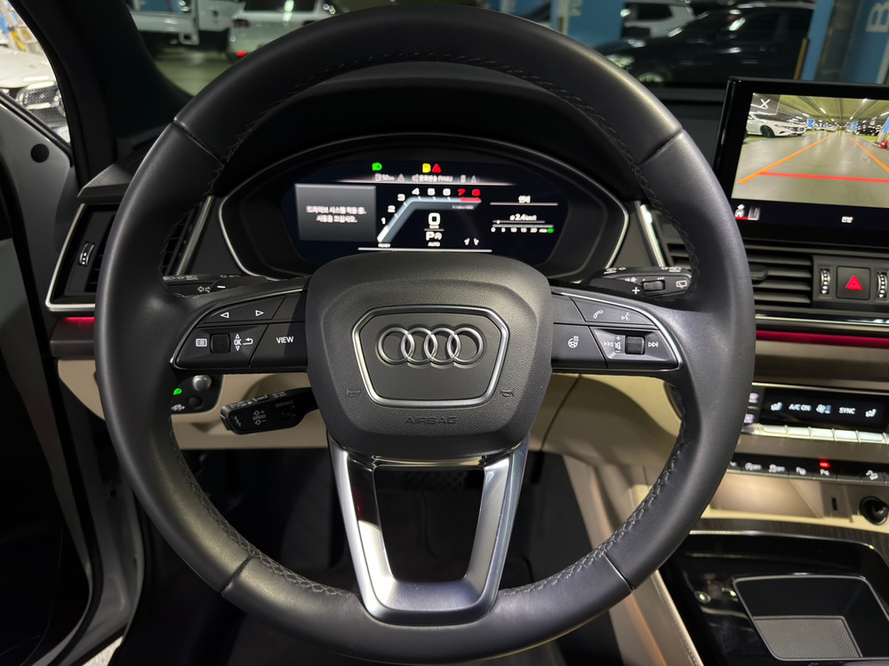 Q5(FY)45 TFSI콰트로 프리미엄 이미지