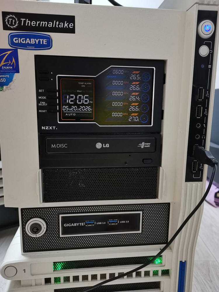 게임용 컴퓨터 PC i7-3770K GTX670 이미지